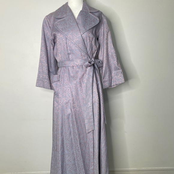 VINTAGE Iridescent Satin Paisley Metallic Belted Handmade Robe Housecoat - Picture 3 of 7